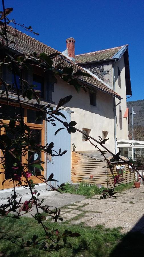 l'heureux bazar Villa Saint-Nectaire Dış mekan fotoğraf
